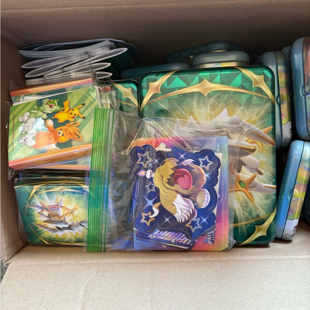 Pokémon Empty Lunchbox Tins, Mini Tins, Mini Portfolios, Stickers